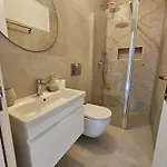 Daniela Apartment *