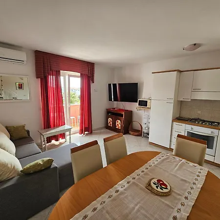 Daniela Apartmán Funtana
